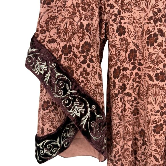 Soft Surroundings Mauve Floral Bell Sleeve Velvet Trim Pullover Top Size Small P - Picture 5 of 7